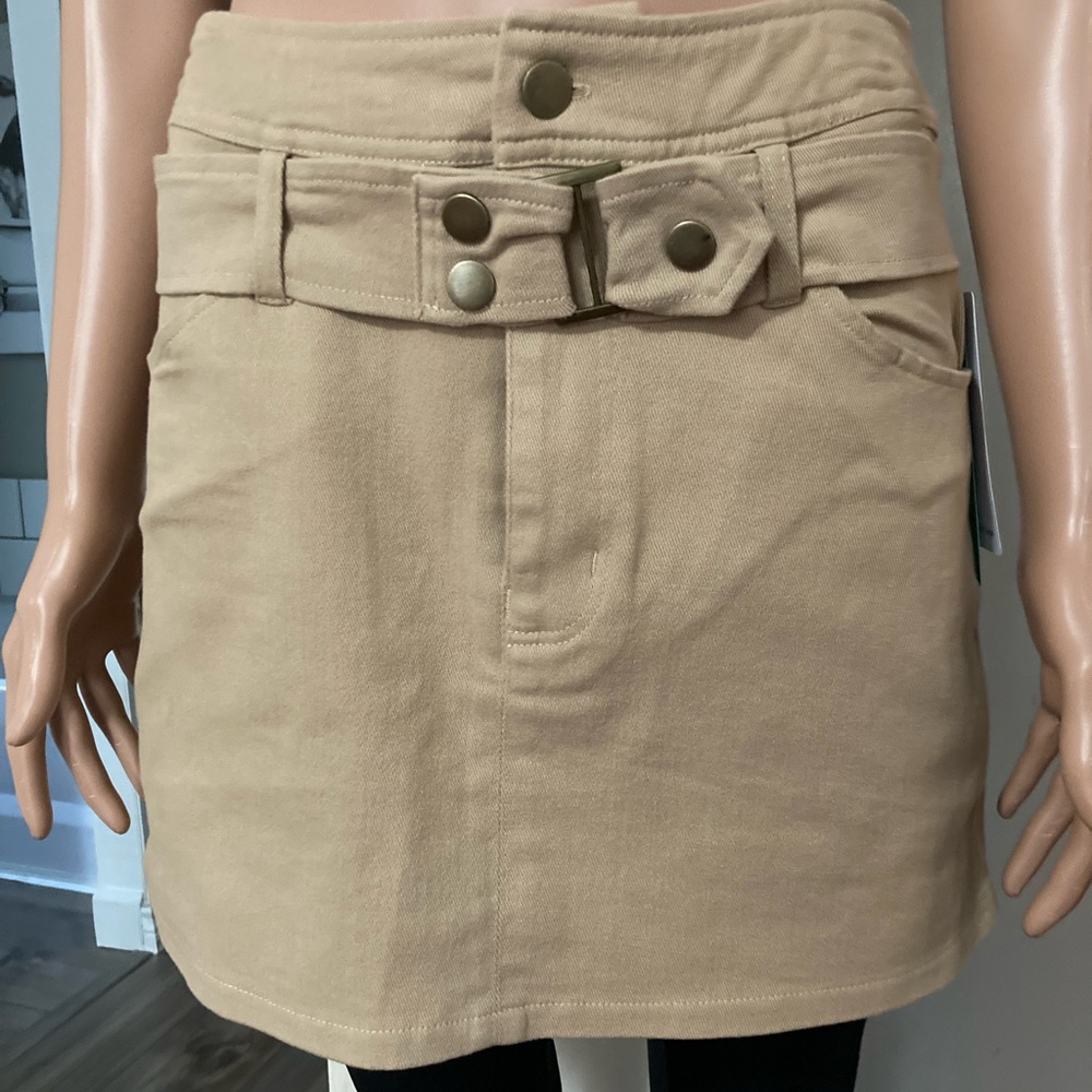 STITCH AND PINE KHAKI SKIRT NEW WITH TAGS